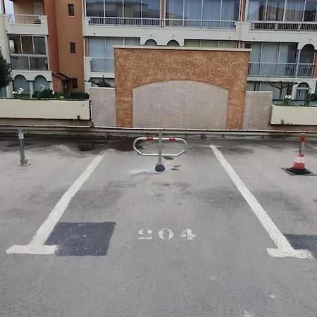 Apartment T2 Bis, 5p Secteur Richelieu Avec Terrasse, Piscine, Tennis, Parking Prive Agde